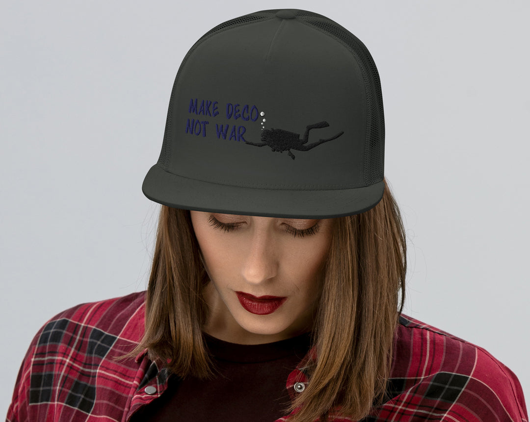 MAKE DECO NOT WAR
